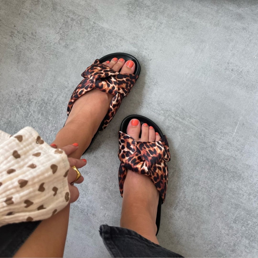 Leopard fashion cork sandals